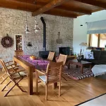 House Dream فيلة أوبروفاتش